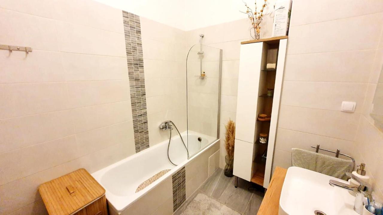 Stylische Ruheoase Apartment Wien Ngoại thất bức ảnh